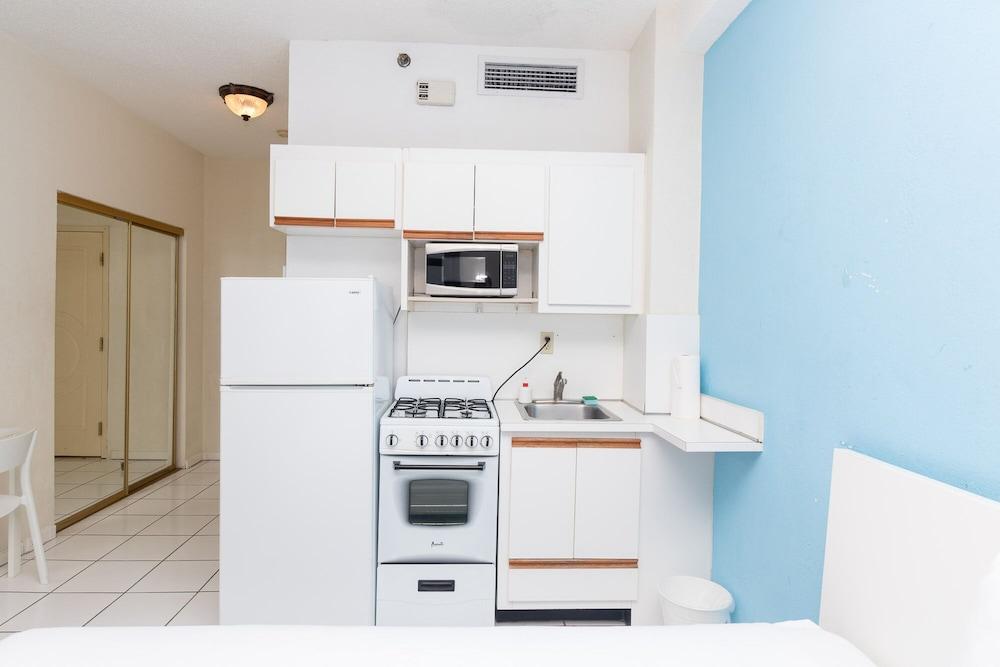 532 Ocean View Hollywood Beach Resort