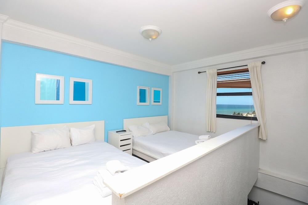 786 Partial Ocean Hollywood Beach