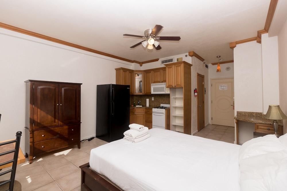 405 Ocean View Hollywood Beach