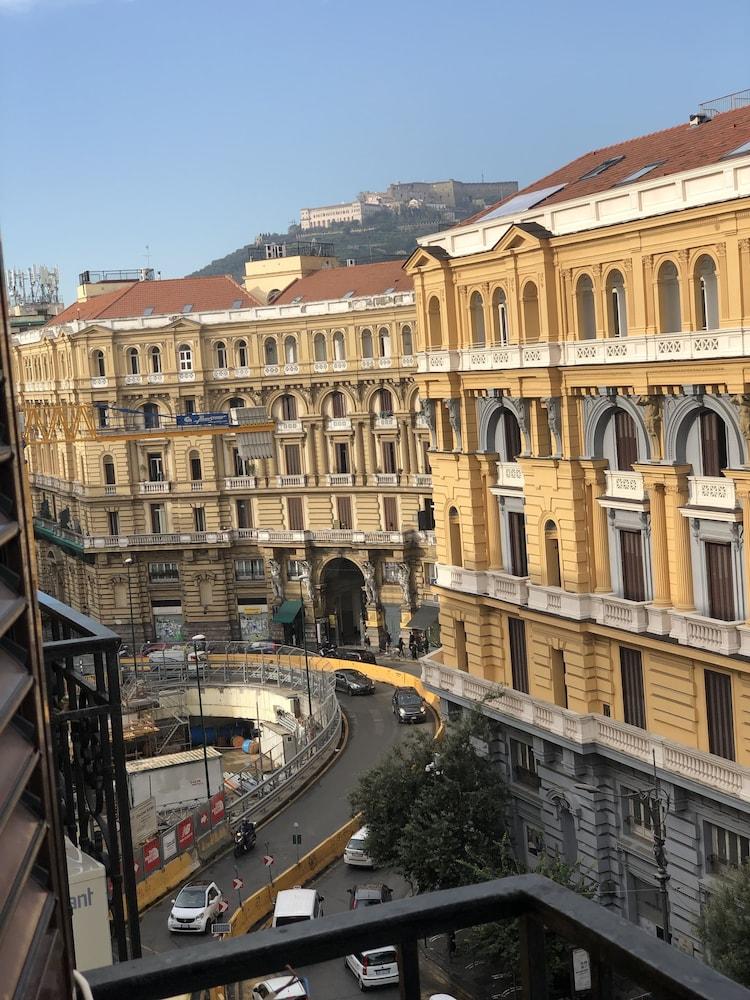 Twice - Naples Duomo