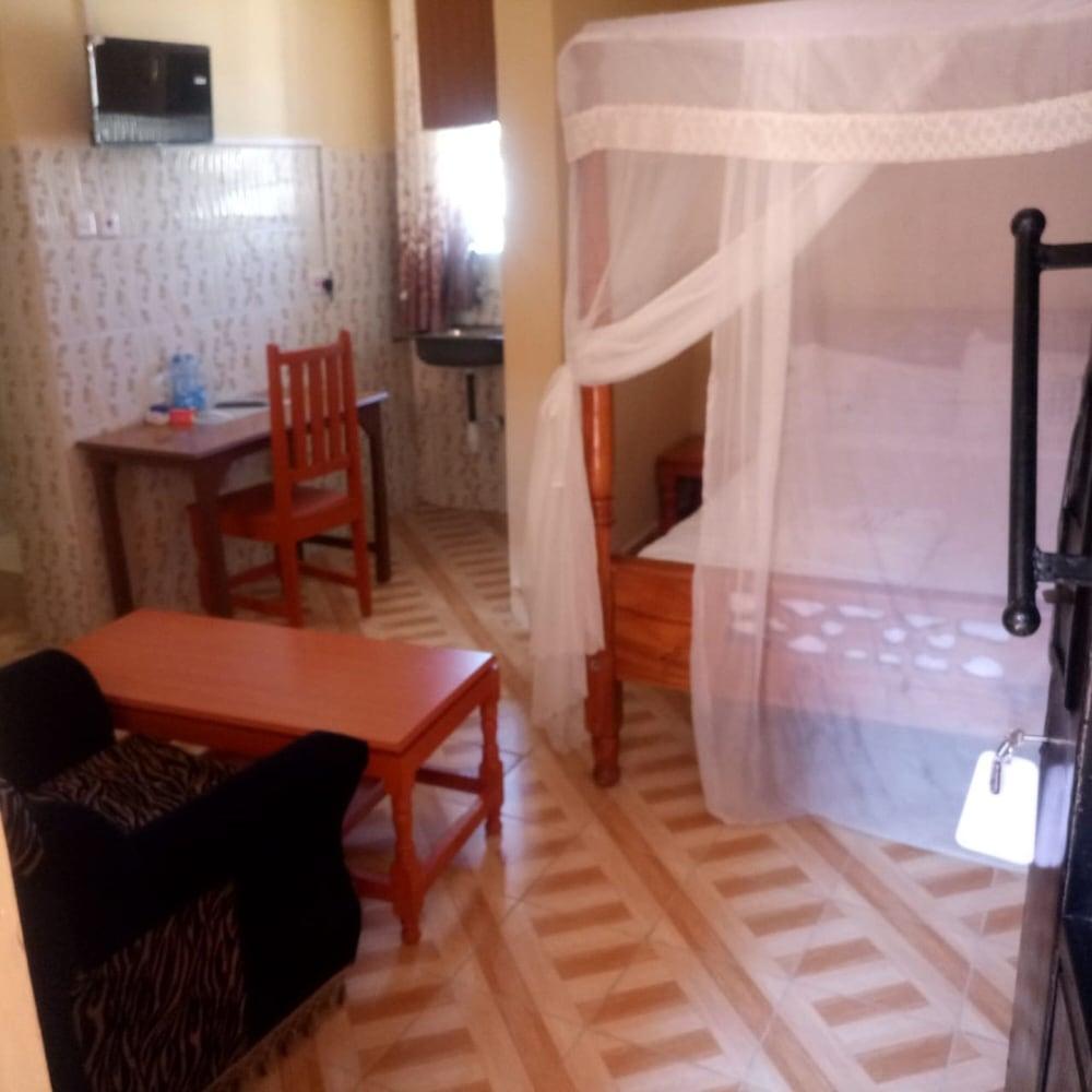 Kamusyi Kings Guest House