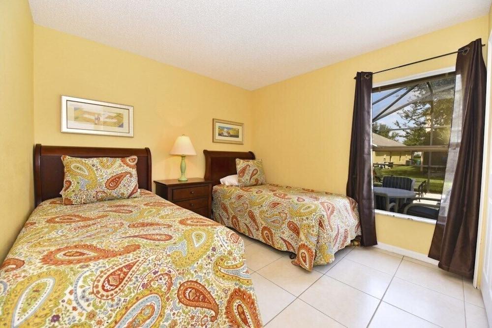 Emerald Island Resort IHR 3022