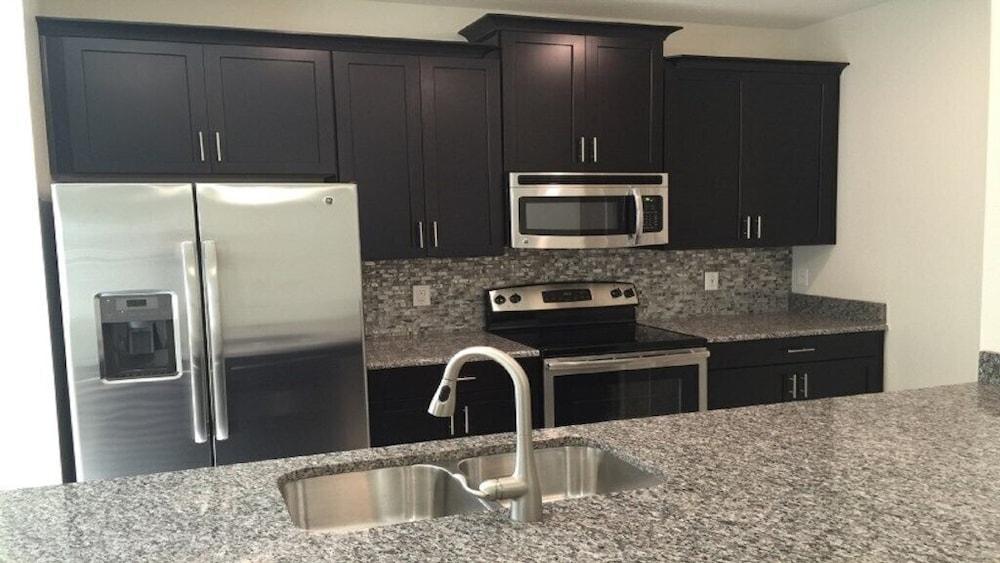 Champions Gate IHR 3012