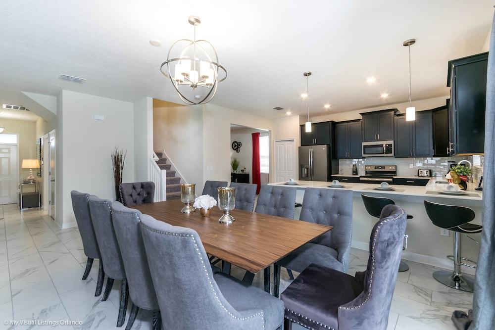 6 Bedroom Villa With GR and Pool