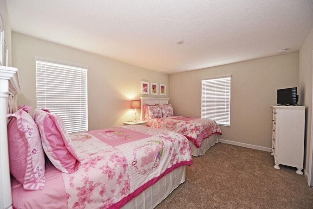 Solterra Resort IHR 3055