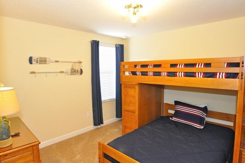 Champions Gate - 1457gmsil