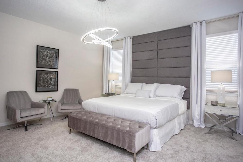 Luxury Solara 7 Bed Private Pool IHR 1039