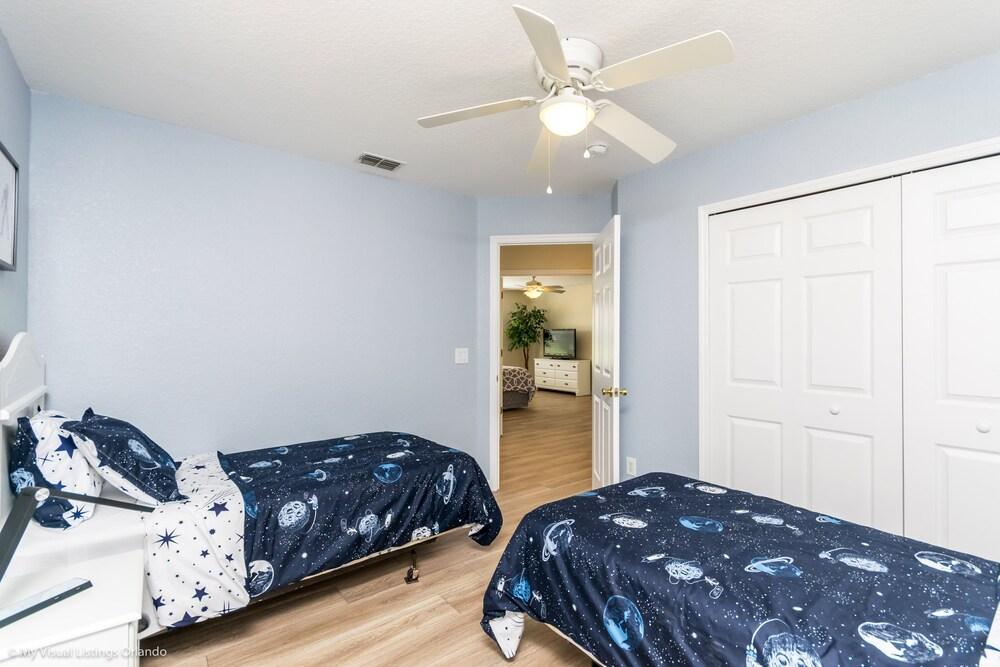 Luxury 5 Bedroom 4 Bath Villa With Bespoke Interi