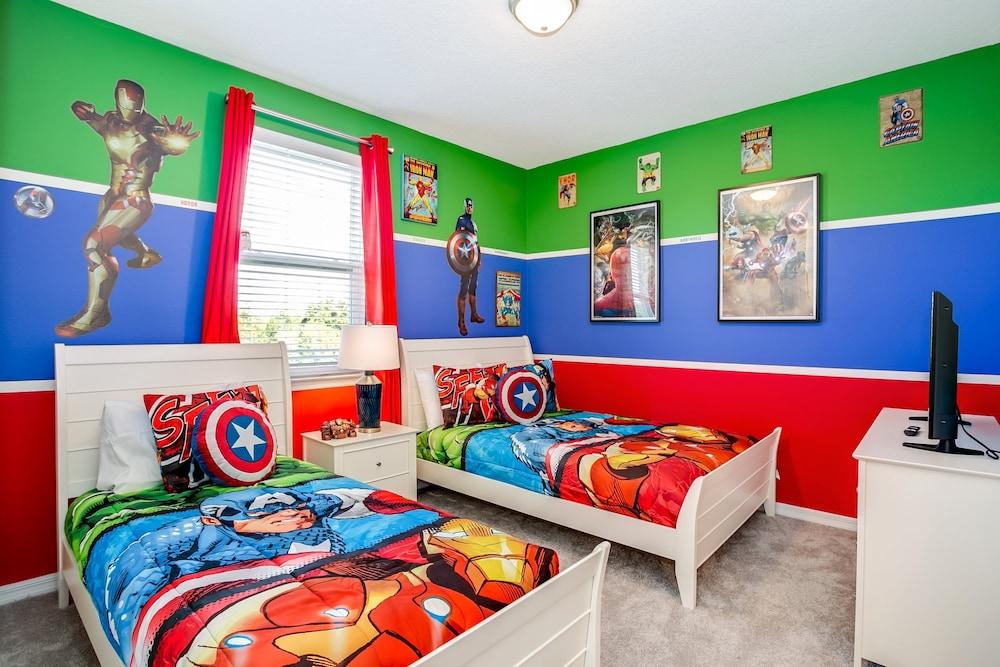 Exceptional 9 Bed 6,5 Ba Villa Games, Pool & Spa 1810c