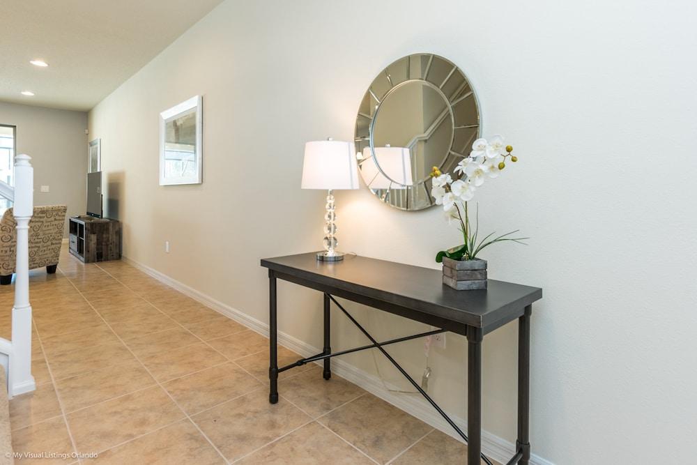 4bed 3Ba Home With Pool at Windsor