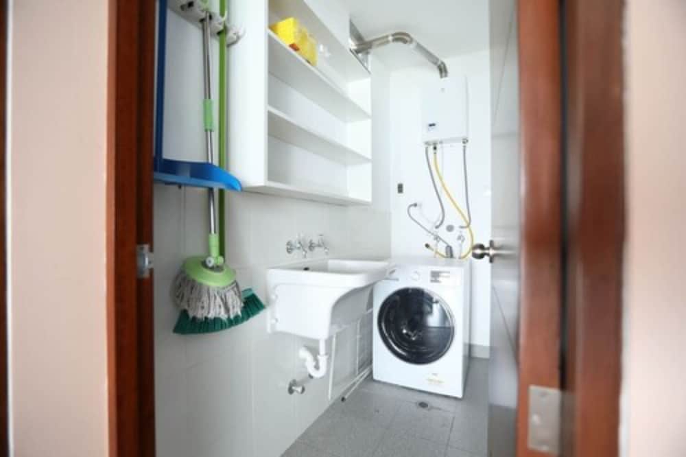 Luxury Penthouse with Stunning 180° Sea View