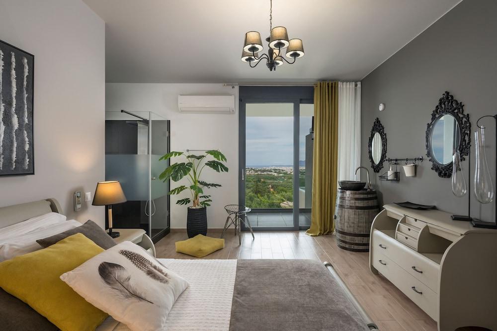 Olivenest Chania Executive Villa