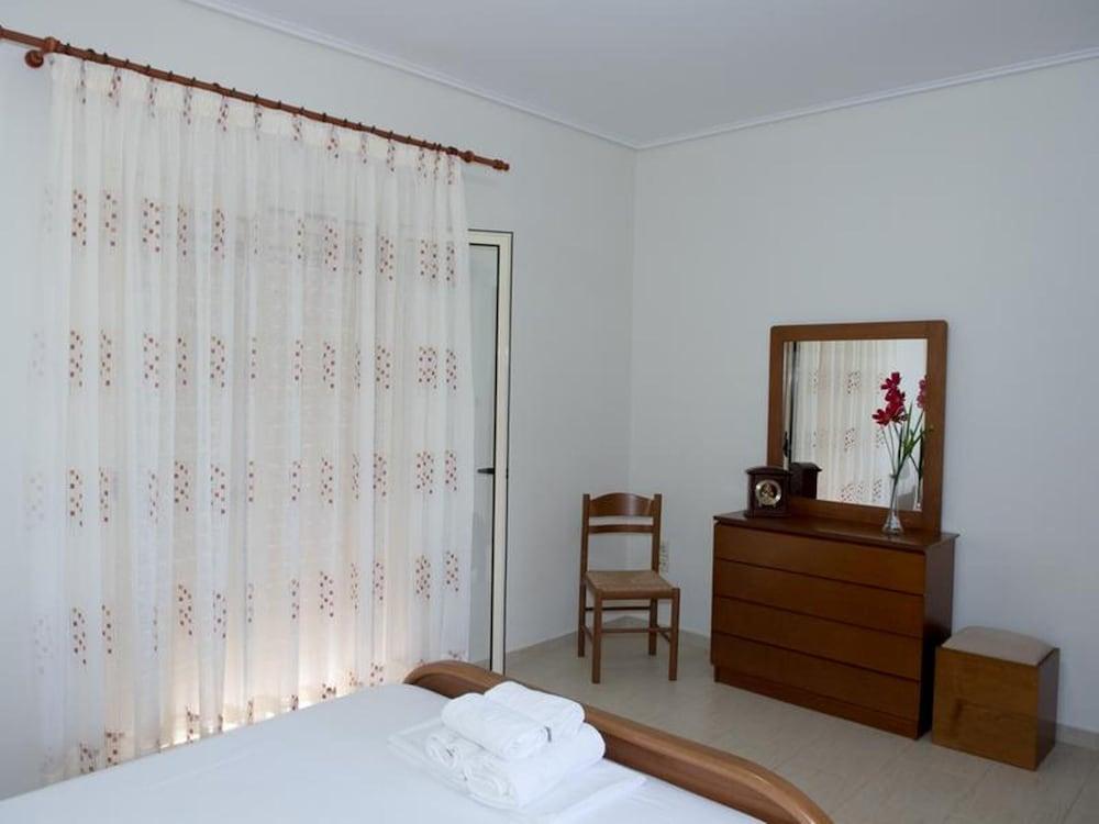 Manoleas Villas - Apartment 5