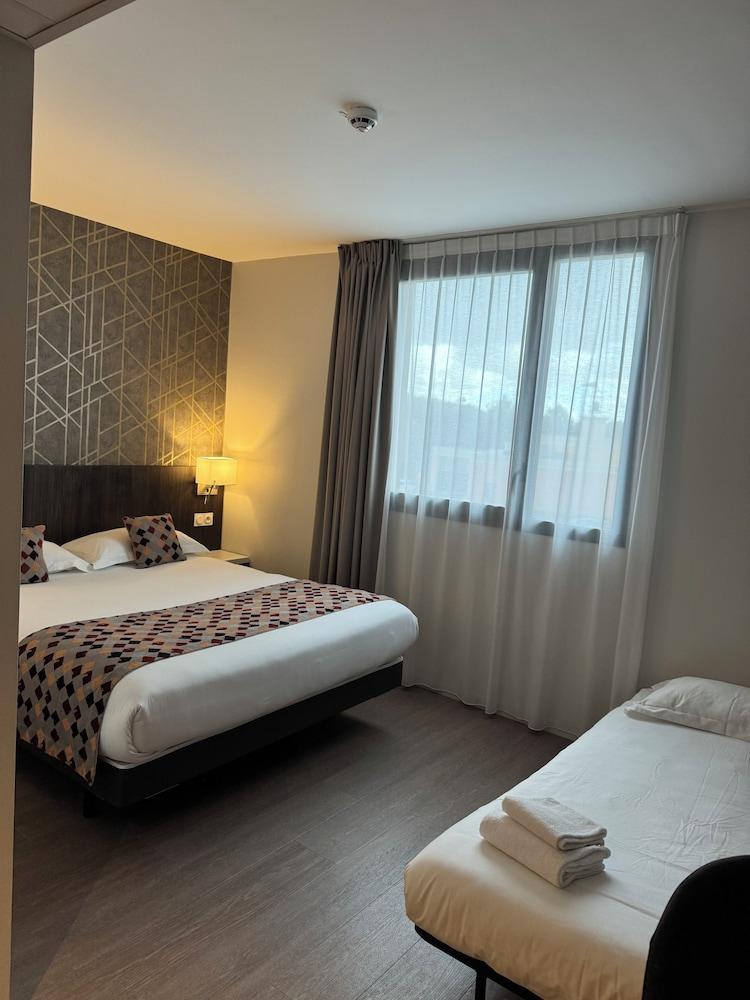 Brit Hotel - Hotel de l'Hippodrome