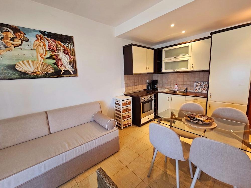 Corfu Glyfada Menigos Resort 23