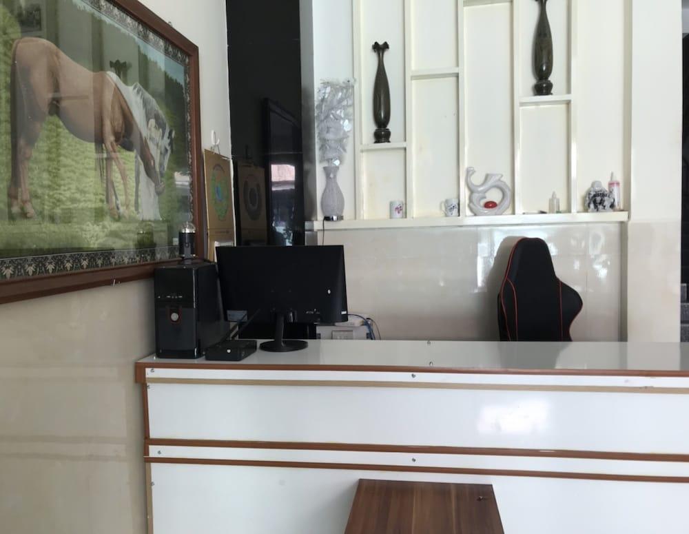 OYO 1016 Duc Manh Apartment