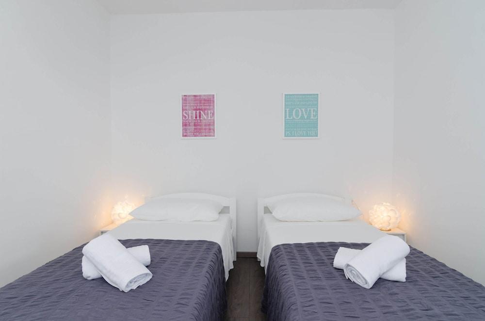 Cin & Co Central Apartments