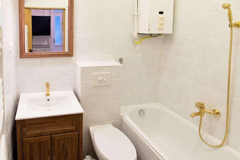 Cosy studio flat, Síp street