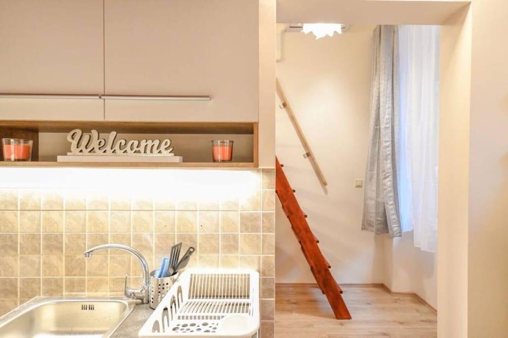 Cosy studioflat in downtown Bp, Hársfa str