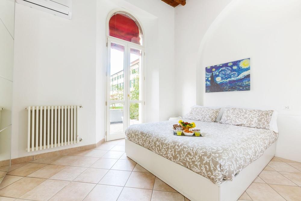 University Apartment con parcheggio e giardino