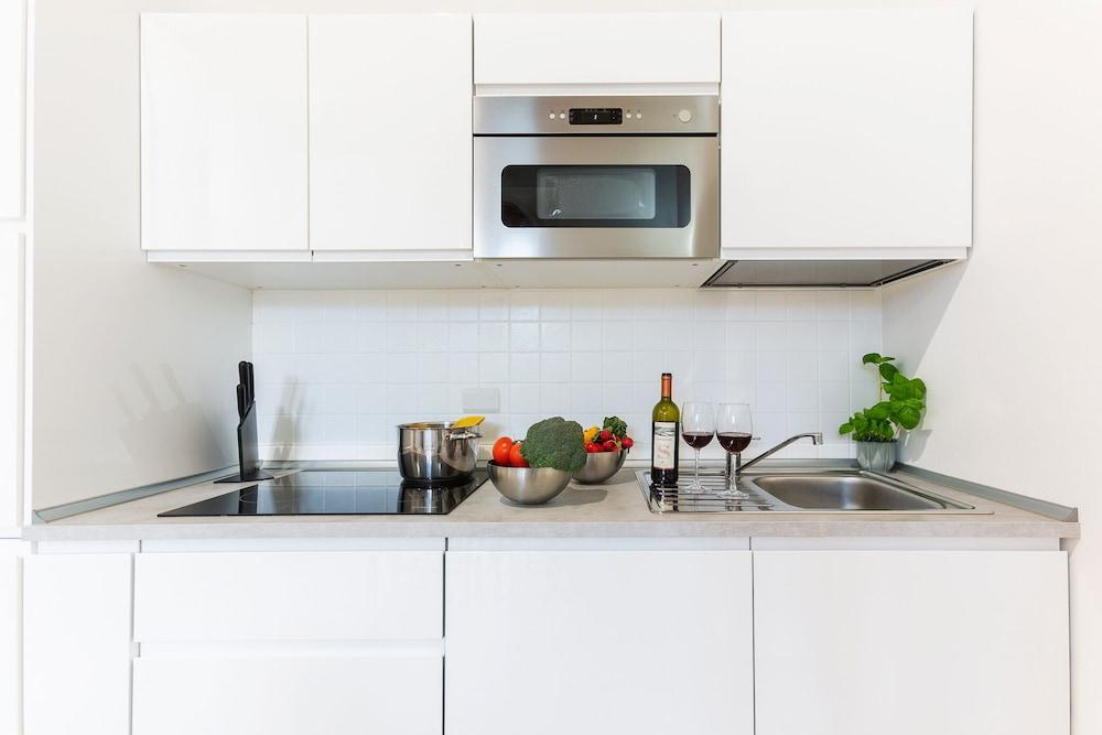 University Apartment con parcheggio e giardino