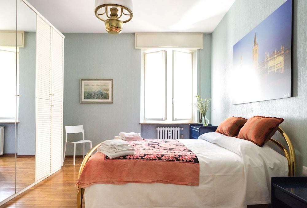 Parma A due passi dal Duomo Apartment