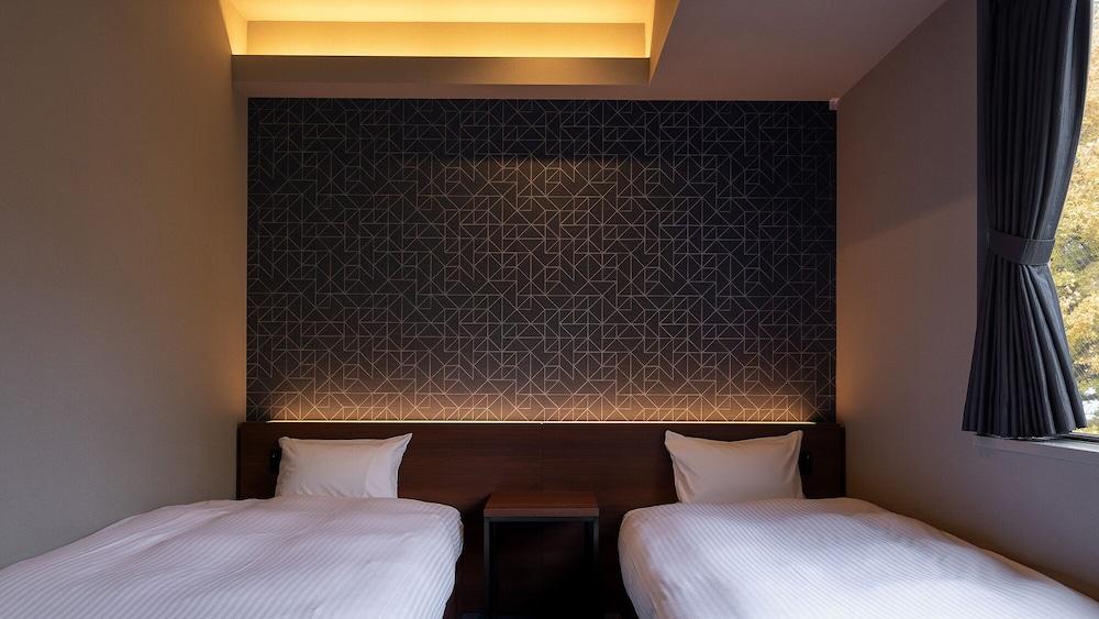 COCOSHUKU Shinjuku-Hanazono