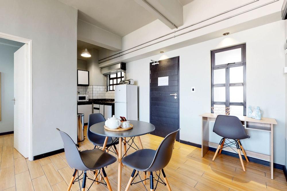 Heriot Apartment 1016