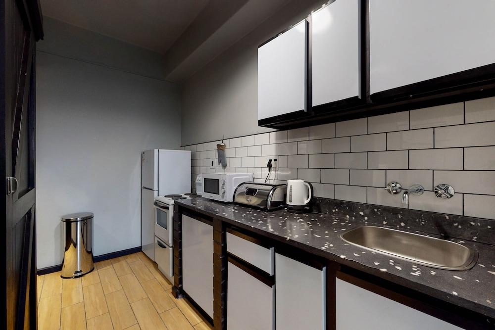 Heriot Apartment 1015