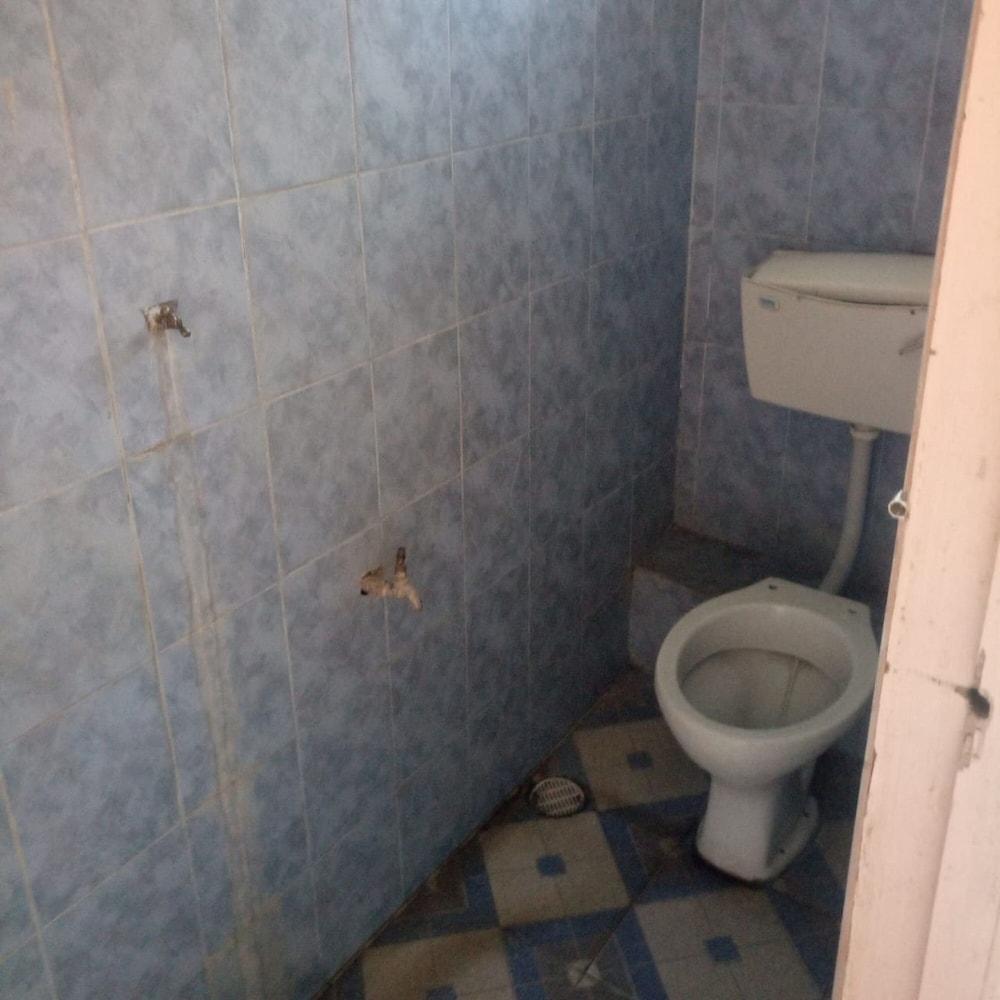 Framjow Highway Lodge - Adults Only