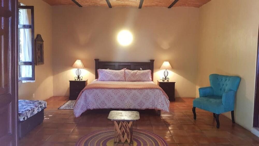 Santa Lucia Hotel Boutique