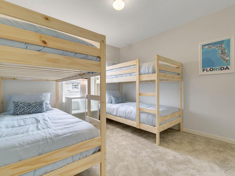 5116 Compass Bay Resort 31929/33810