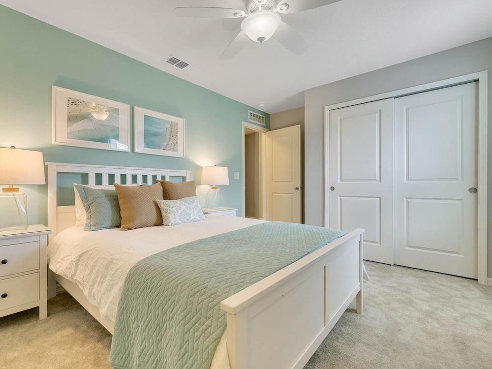 5116 Compass Bay Resort 31929/33810