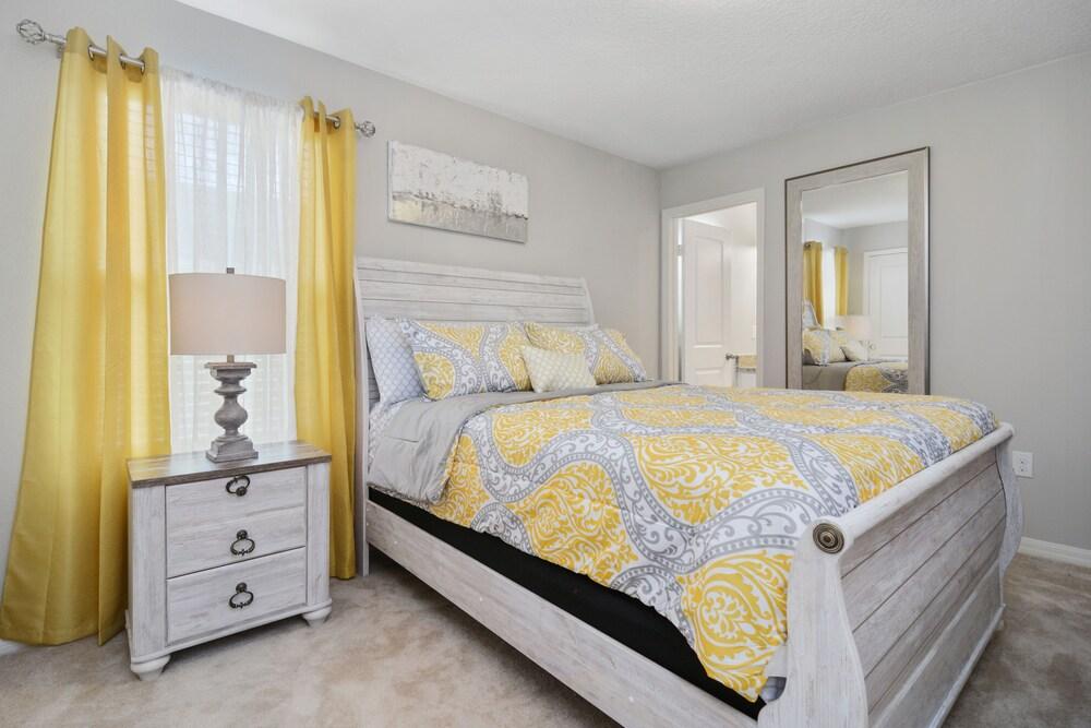 5163 Compass Bay Resort 47003/49865