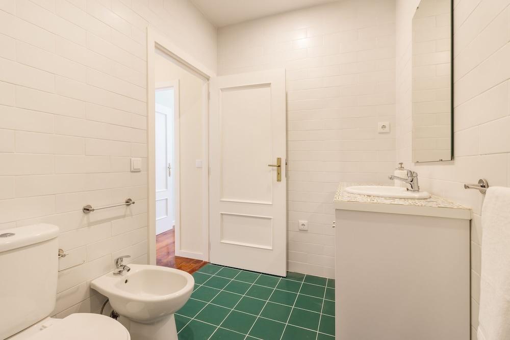 Nada03 · Faisama Historical 3 Design · Balcony · AC