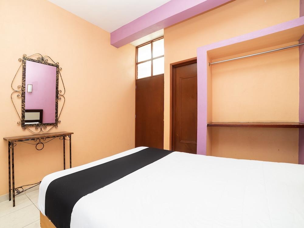 Villas el Paraíso, El Rollo