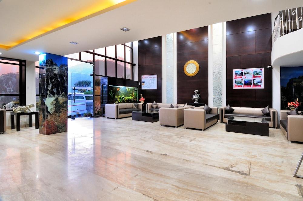 The Prince - Lake view Resort and Spa