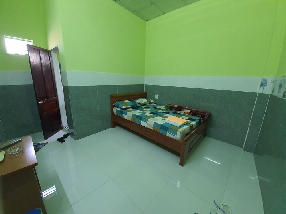 SPOT ON 1123 Van Ty Motel