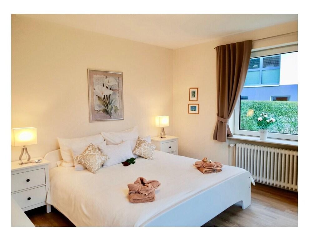 Harbor Getaway at the Museumsberg