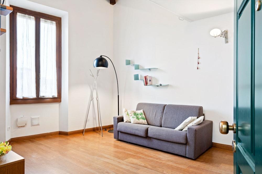 Rifredi & Dalmazia Modern Loft