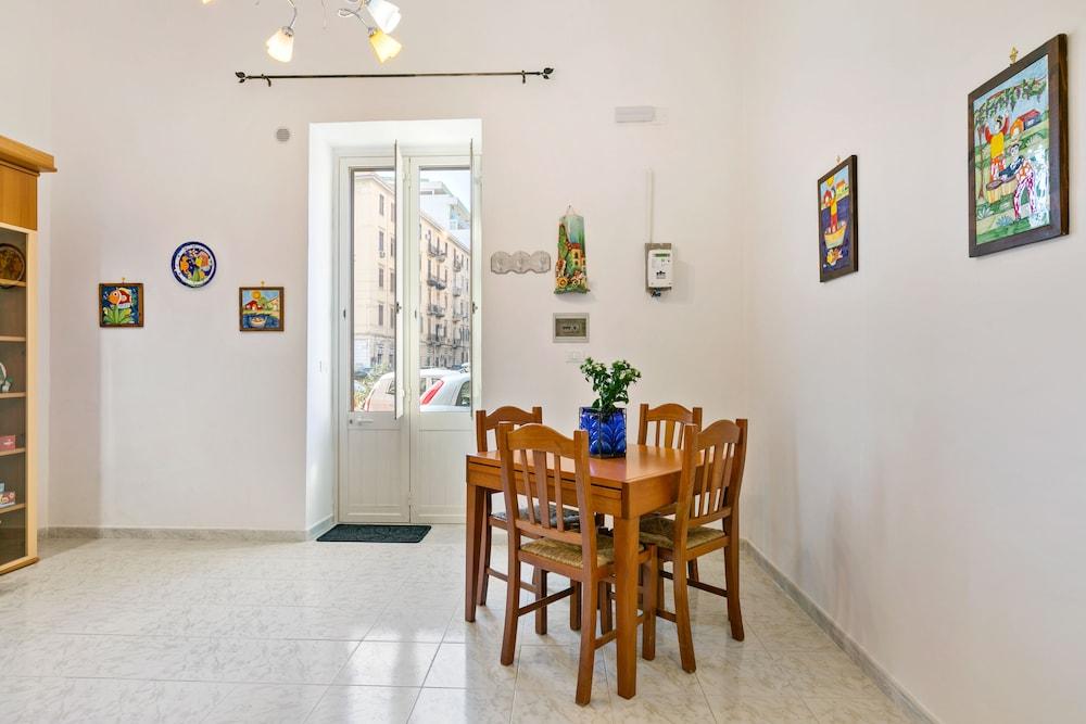 Corso dei Mille Railway Apartment