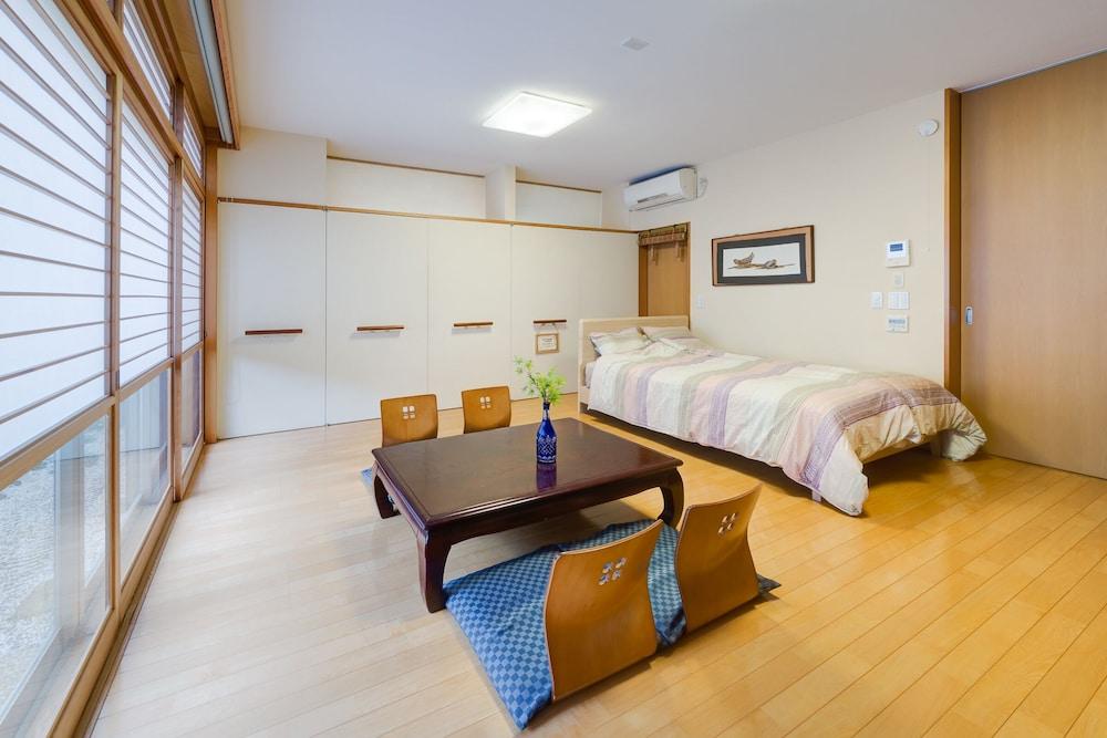 Shinjuku Garden House