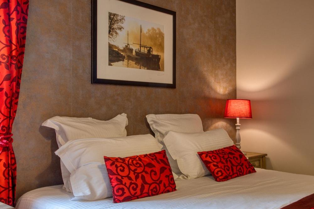 Domaine des Pierres Blanches - B&B