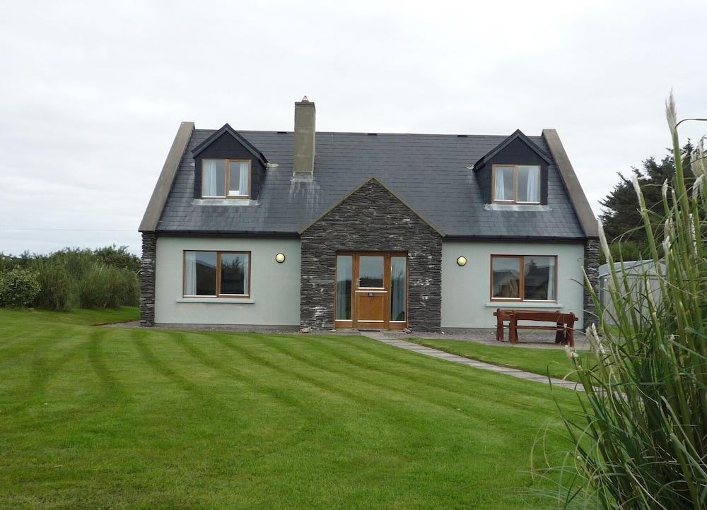 Ballinskelligs Holiday Homes No 1