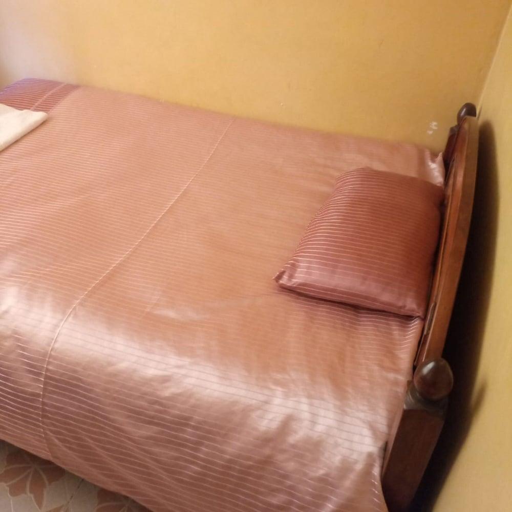 Sweet Waters Lodging