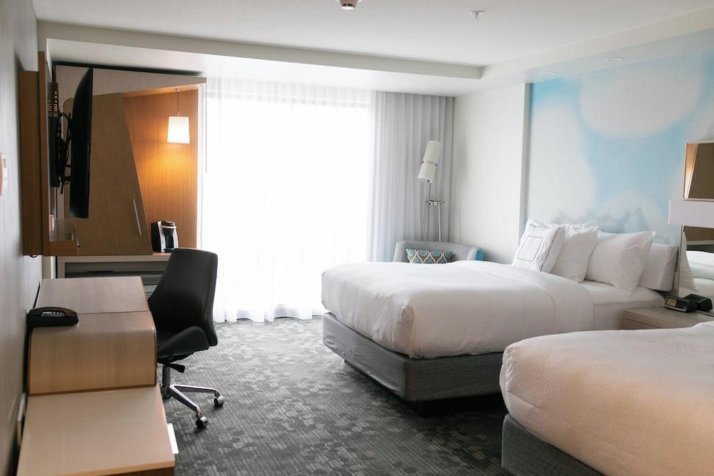 Courtyard by Marriott Elkhart