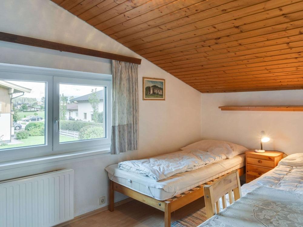 Spacious Chalet in Maishofen near Forest