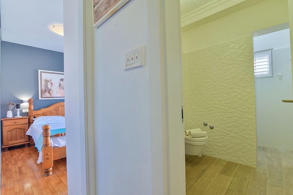 Apartment With Breathtaking sea View