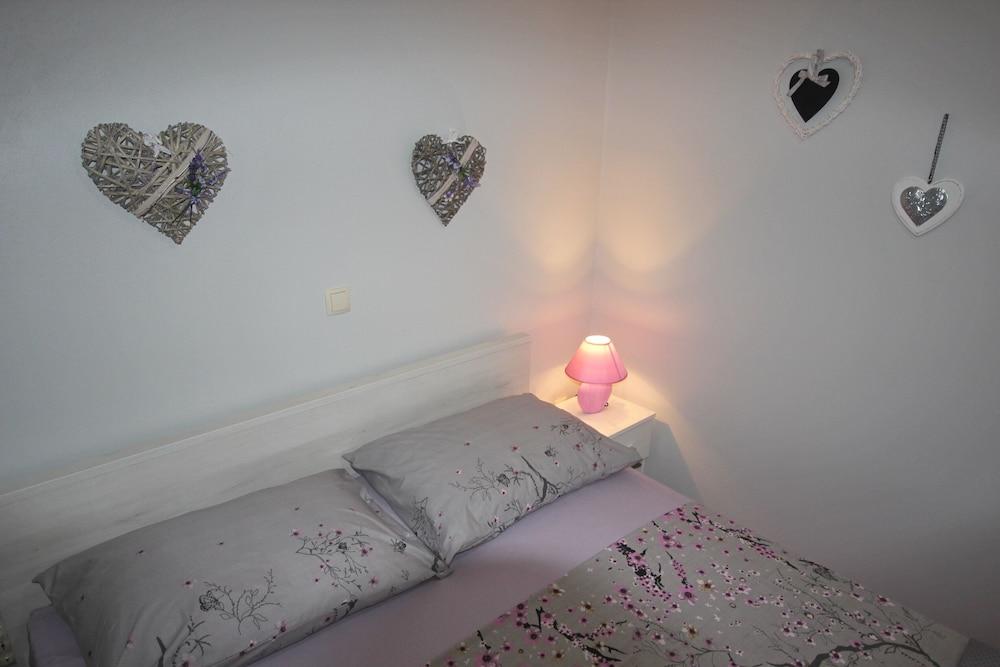 Groundfloor Apartment Rustica With 2 Bedrooms