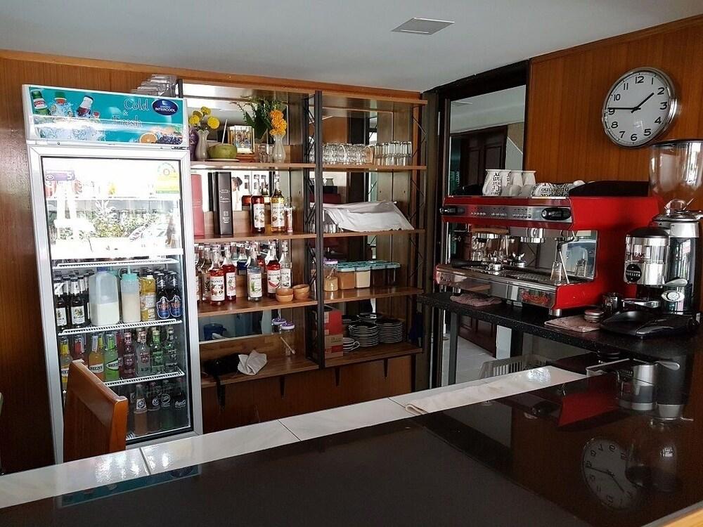 Welcome Inn Hotel Karon Beach